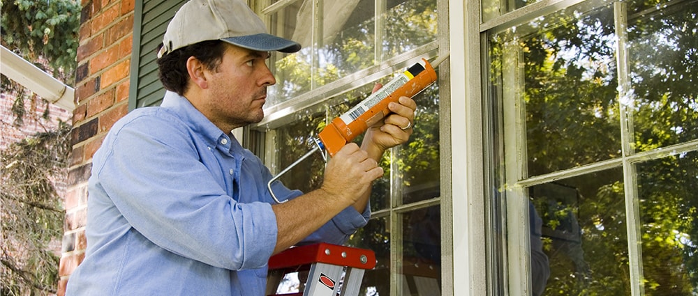 7 Critical Home Maintenance Tasks to Do Before Year-end